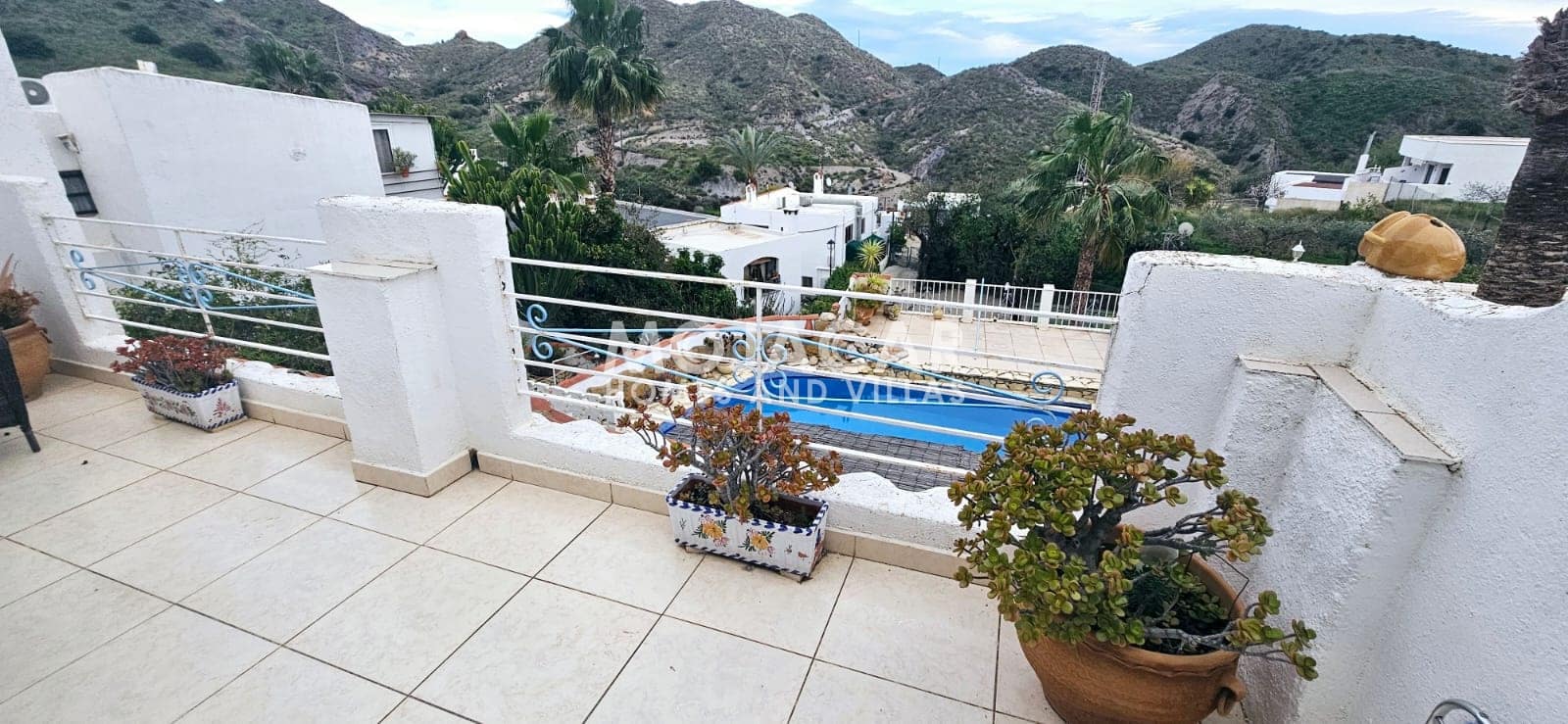 4 bedroom Villa for sale in Sopalmo with pool garage - € 349,950 (Ref: 9592137)