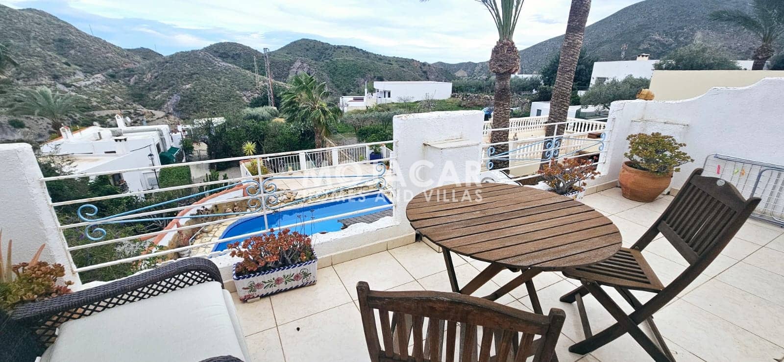 4 bedroom Villa for sale in Sopalmo with pool garage - € 349,950 (Ref: 9592137)