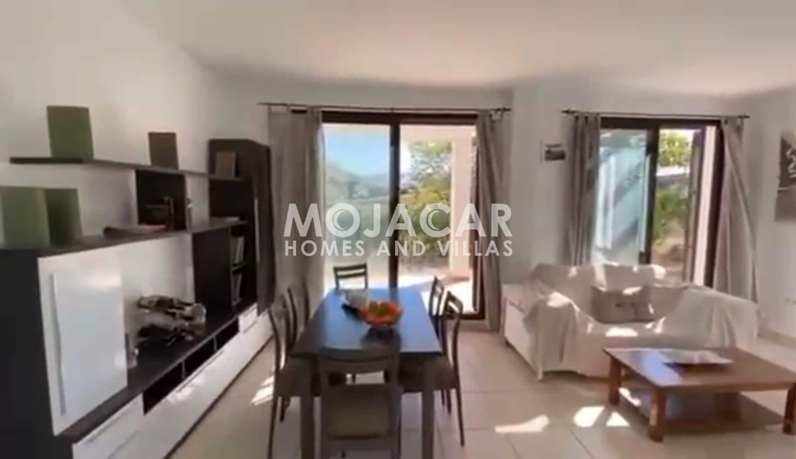 Casa de 4 habitaciones en Mojácar en venta con piscina garaje - 395.000 € (Ref: 9606296)