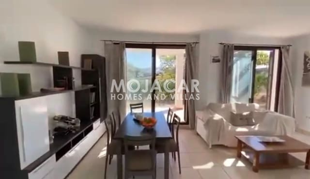 Casa de 4 habitaciones en Mojácar en venta con piscina garaje - 395.000 € (Ref: 9606296)