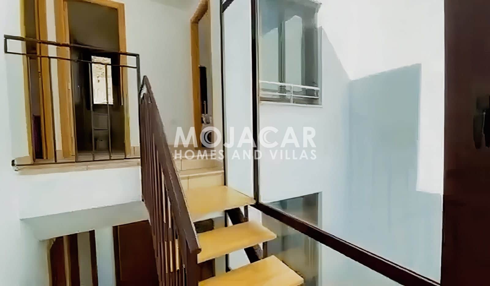 Casa de 4 habitaciones en Mojácar en venta con piscina garaje - 395.000 € (Ref: 9606296)