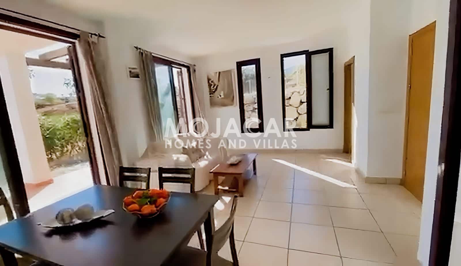 Casa de 4 habitaciones en Mojácar en venta con piscina garaje - 395.000 € (Ref: 9606296)
