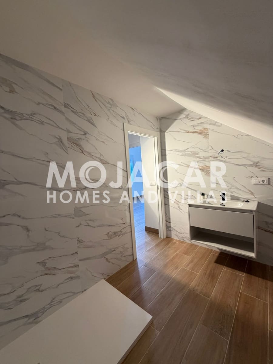 2 bedroom Apartment for sale in Mojacar with pool garage - € 199,950 (Ref: 9606299)