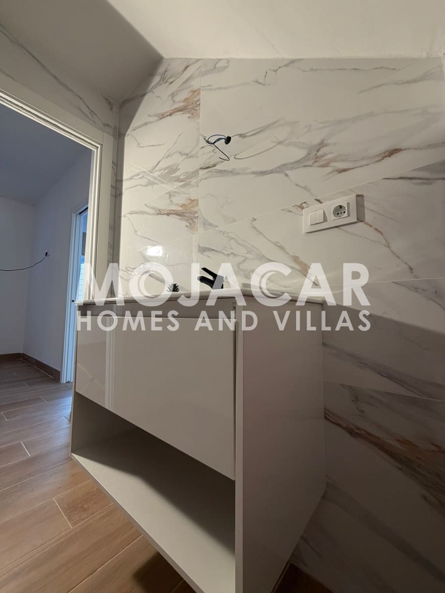 2 bedroom Apartment for sale in Mojacar with pool garage - € 199,950 (Ref: 9606299)