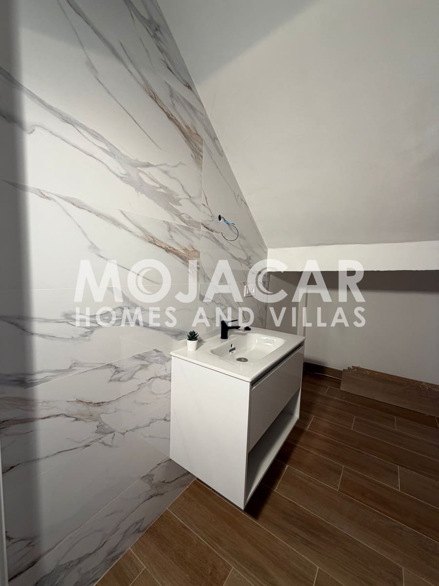 2 bedroom Apartment for sale in Mojacar with pool garage - € 199,950 (Ref: 9606299)