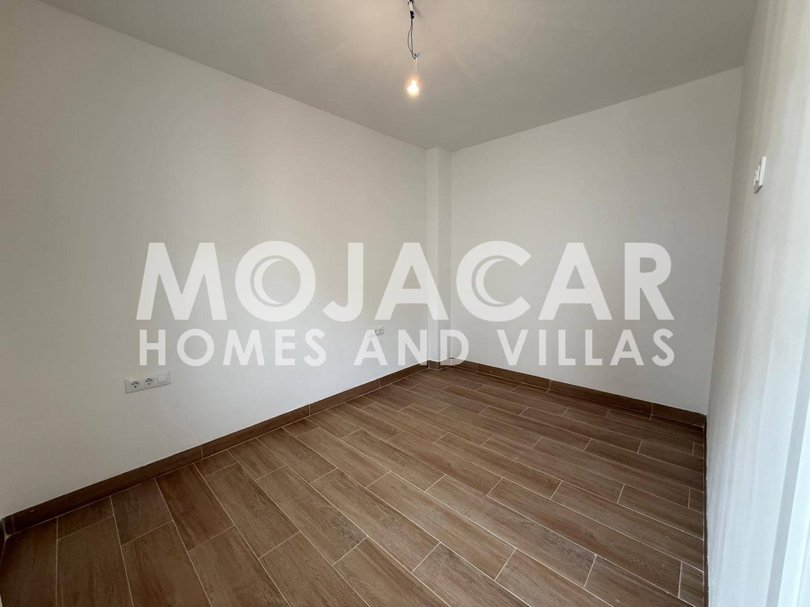 2 bedroom Apartment for sale in Mojacar with pool garage - € 199,950 (Ref: 9606299)