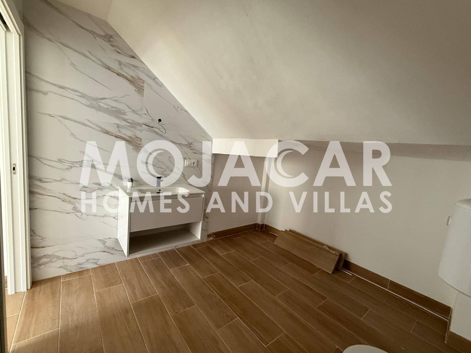 2 bedroom Apartment for sale in Mojacar with pool garage - € 199,950 (Ref: 9606299)