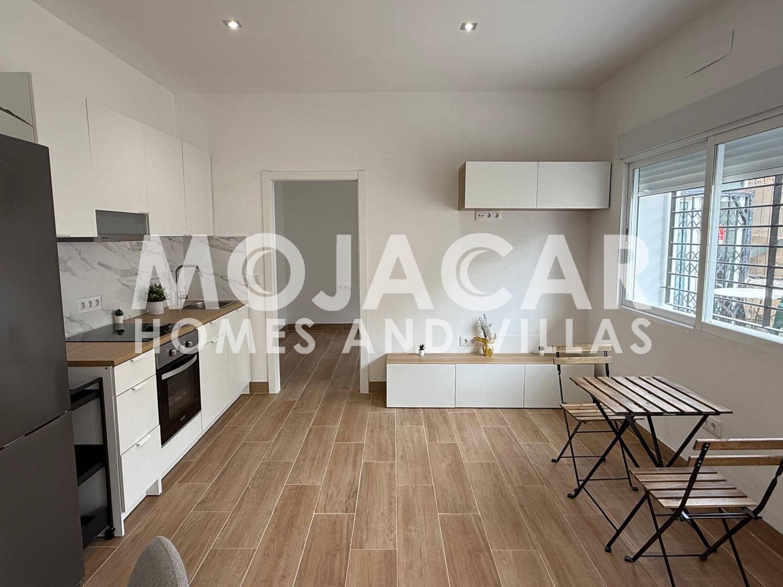 2 bedroom Apartment for sale in Mojacar with pool garage - € 199,950 (Ref: 9606299)