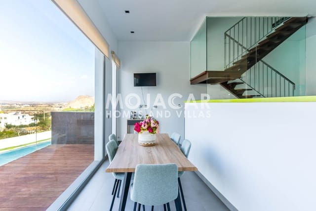 3 chambre Villa/Maison Semi-Mitoyenne à vendre à Mojácar avec piscine garage - 297 500 € (Ref: 9606302)