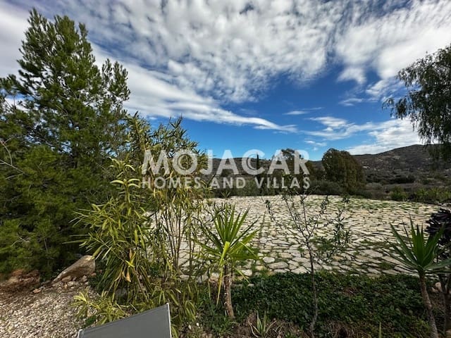 3 soverom Finca/Herregård til salgs i Sorbas med garasje - € 155 000 (Ref: 9606385)