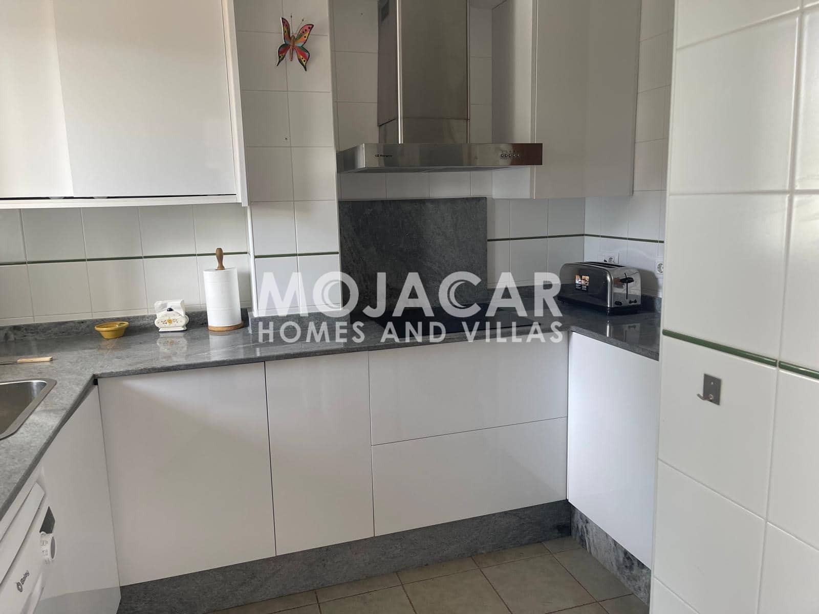 3 soverom Rekkehus til salgs i Vera med svømmebasseng garasje - € 580 000 (Ref: 9606406)