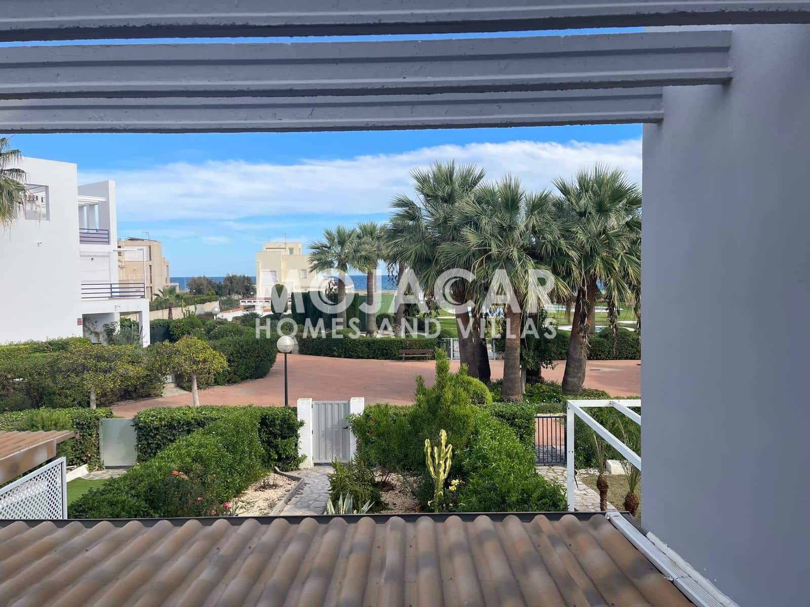 3 soverom Rekkehus til salgs i Vera med svømmebasseng garasje - € 580 000 (Ref: 9606406)