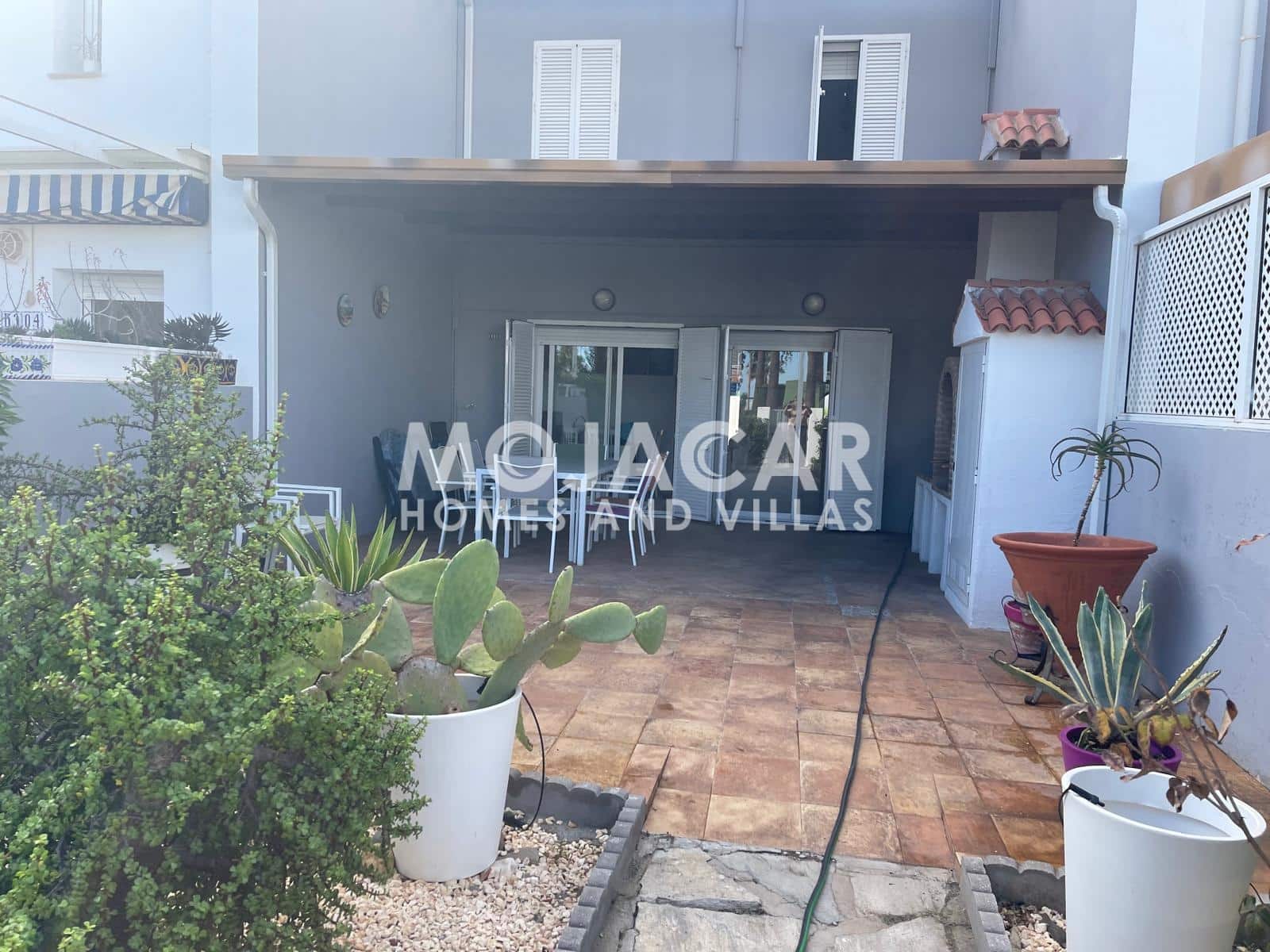 3 soverom Rekkehus til salgs i Vera med svømmebasseng garasje - € 580 000 (Ref: 9606406)