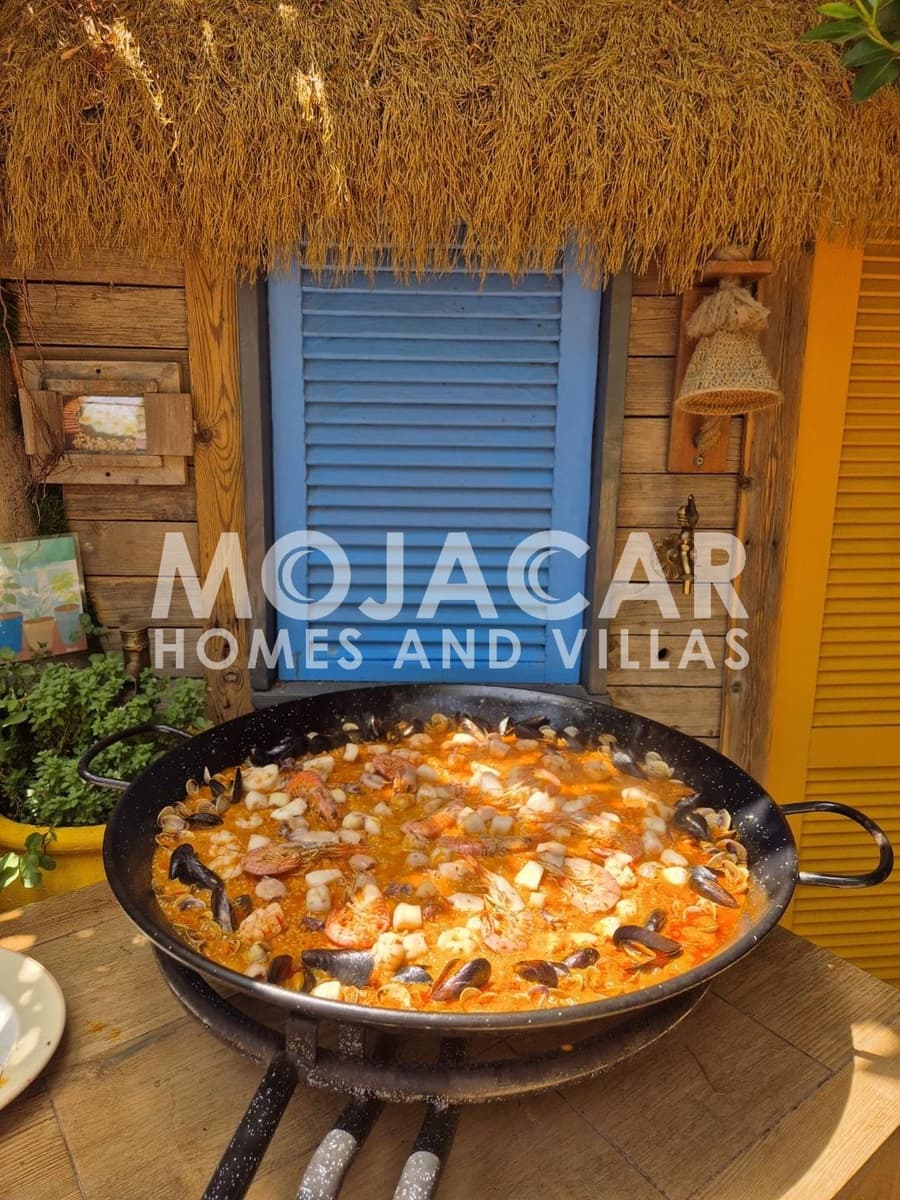 3 slaapkamer Villa te koop in Vera met zwembad garage - € 1.095.000 (Ref: 9606493)