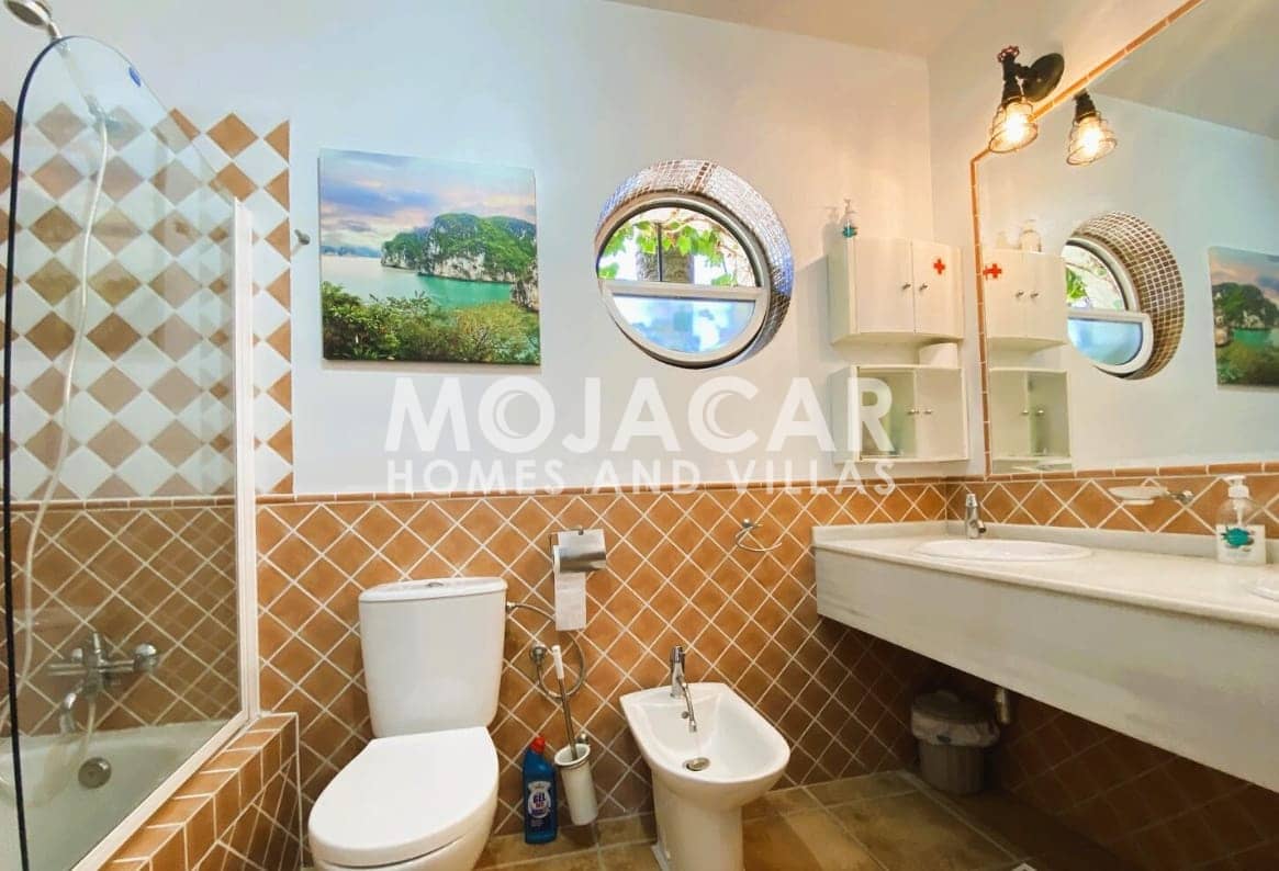 3 slaapkamer Villa te koop in Vera met zwembad garage - € 1.095.000 (Ref: 9606493)