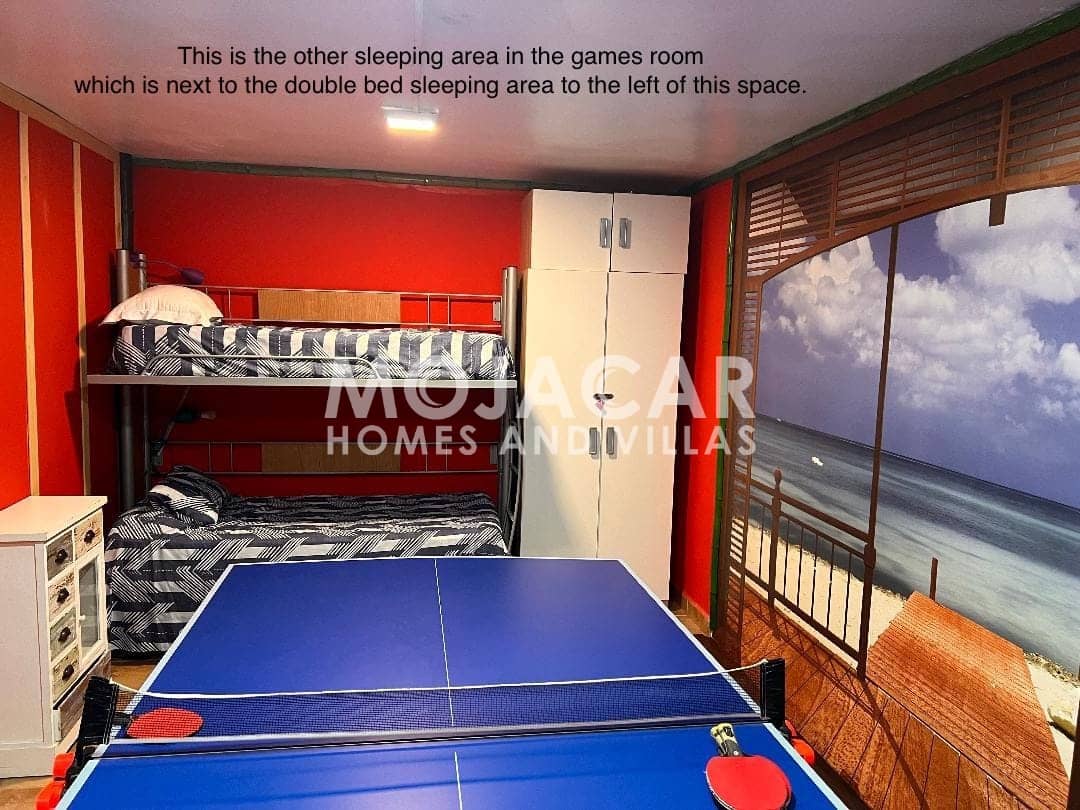 3 slaapkamer Villa te koop in Vera met zwembad garage - € 1.095.000 (Ref: 9606493)