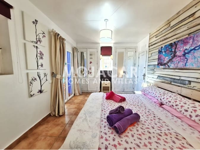 3 bedroom Villa for sale in Vera with pool garage - € 1,095,000 (Ref: 9606493)