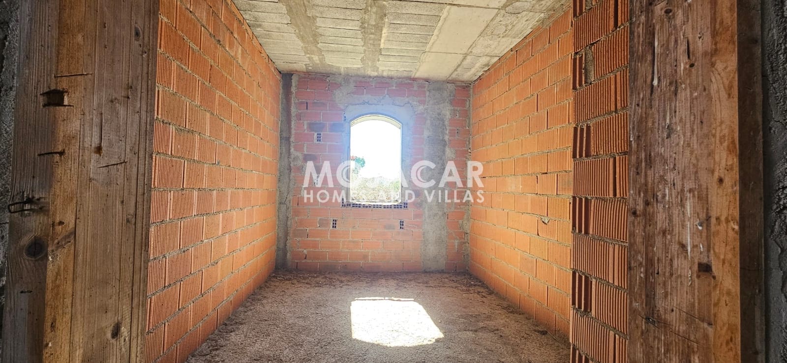 8 makuuhuone Maalaistalo myytävänä paikassa Antas mukana uima-altaan 
autotalli - 299 999 € (Ref: 9626194)