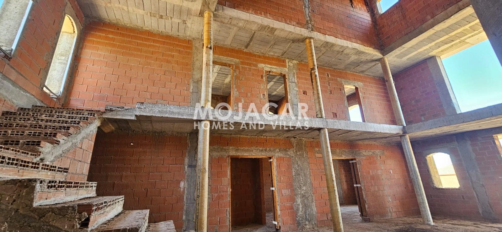 8 makuuhuone Maalaistalo myytävänä paikassa Antas mukana uima-altaan 
autotalli - 299 999 € (Ref: 9626194)