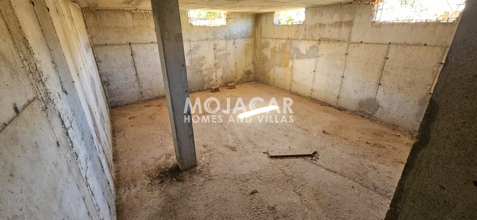 8 makuuhuone Maalaistalo myytävänä paikassa Antas mukana uima-altaan 
autotalli - 299 999 € (Ref: 9626194)