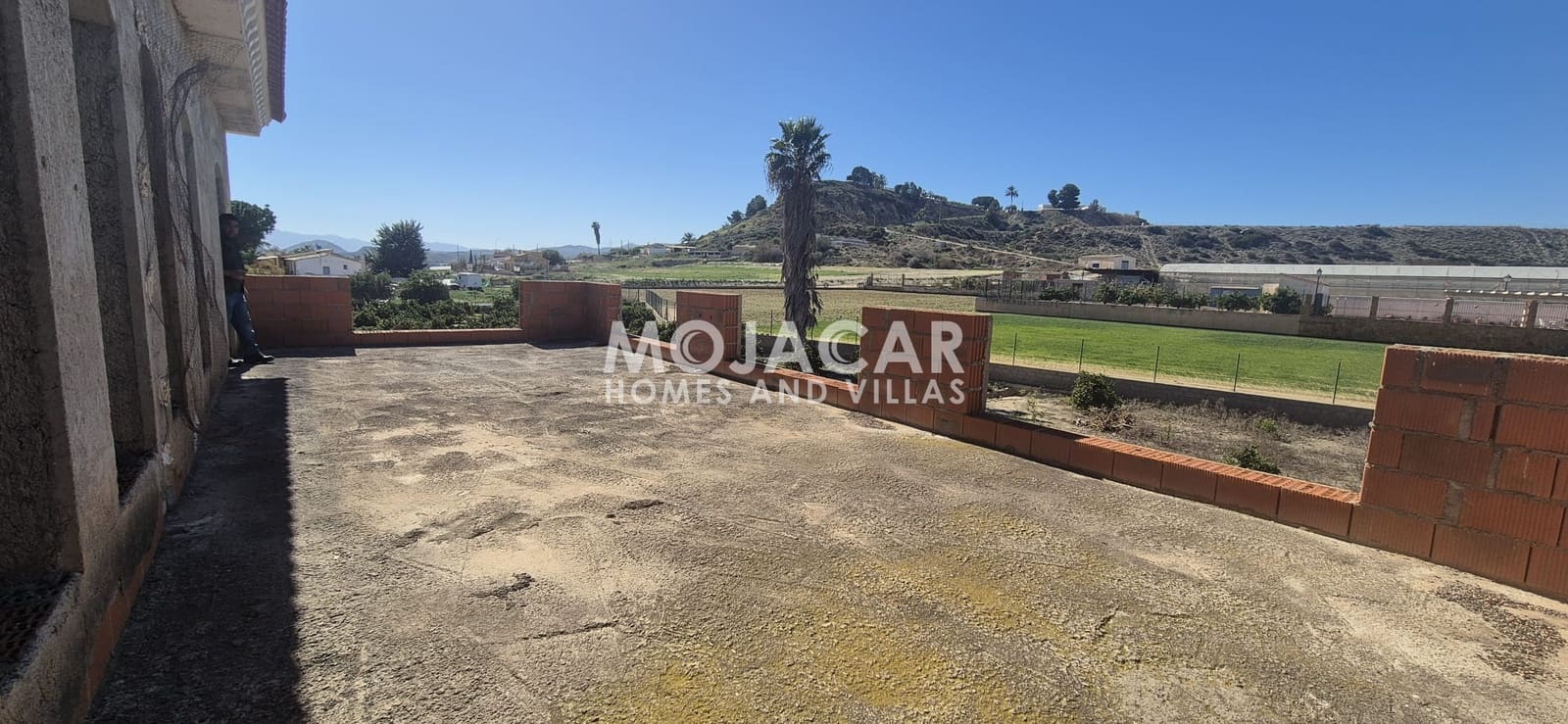 8 makuuhuone Maalaistalo myytävänä paikassa Antas mukana uima-altaan 
autotalli - 299 999 € (Ref: 9626194)