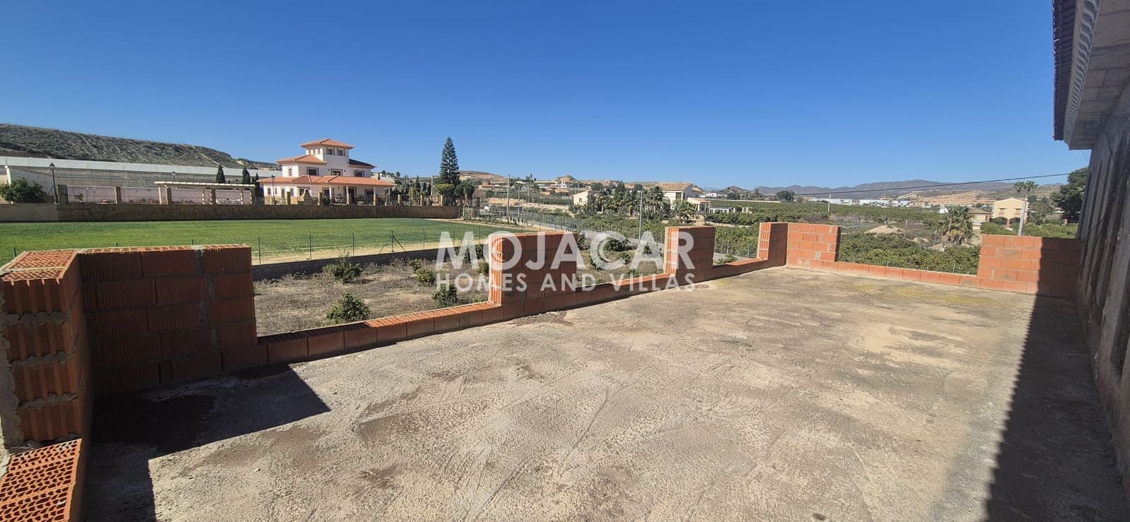 8 makuuhuone Maalaistalo myytävänä paikassa Antas mukana uima-altaan 
autotalli - 299 999 € (Ref: 9626194)