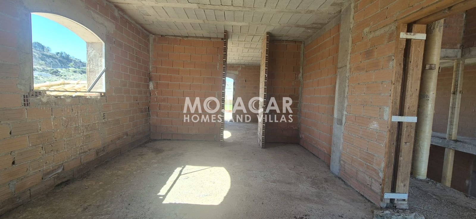 8 makuuhuone Maalaistalo myytävänä paikassa Antas mukana uima-altaan 
autotalli - 299 999 € (Ref: 9626194)