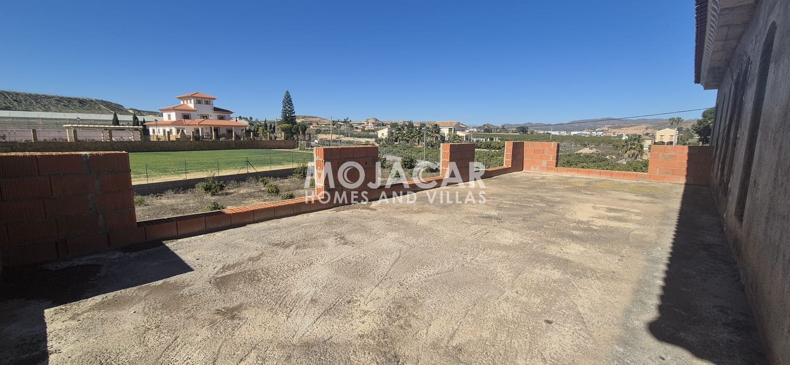 8 makuuhuone Maalaistalo myytävänä paikassa Antas mukana uima-altaan 
autotalli - 299 999 € (Ref: 9626194)