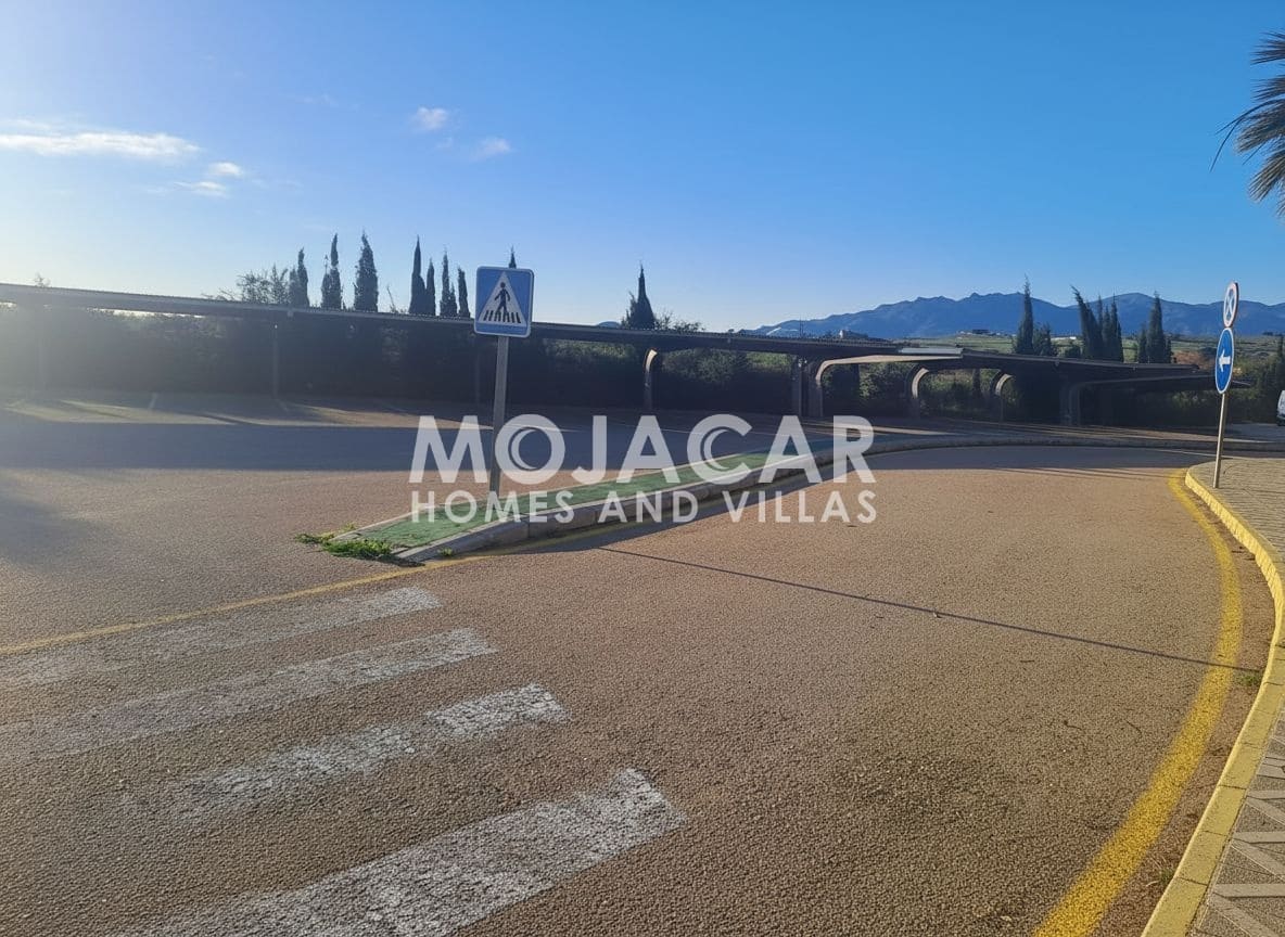 Hotel de 25 habitaciones en Vera en venta con piscina garaje - 5.500.500 € (Ref: 9656937)