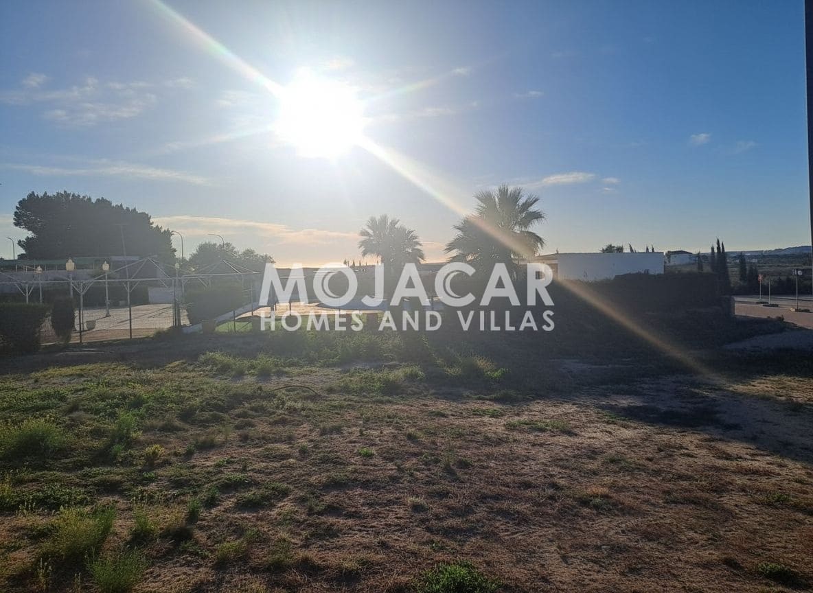 Hotel de 25 habitaciones en Vera en venta con piscina garaje - 5.500.500 € (Ref: 9656937)