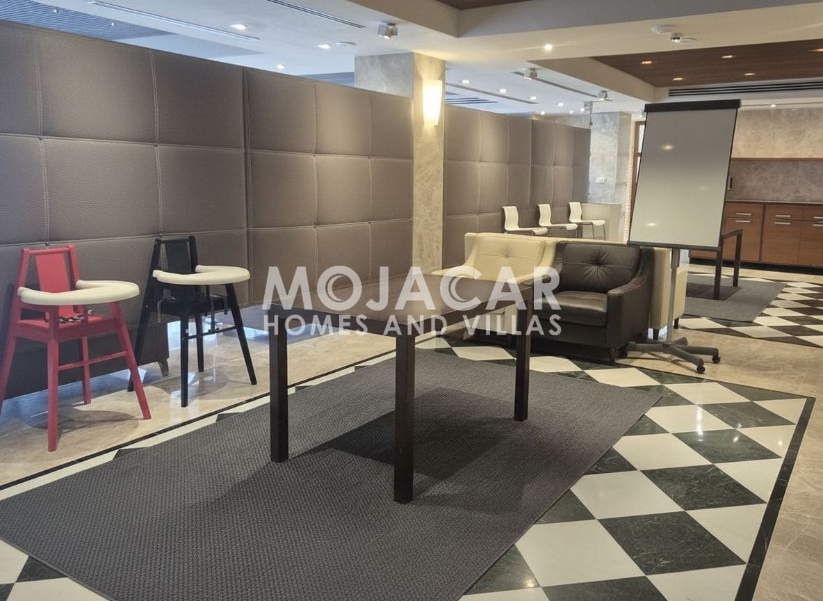 Hotel de 25 habitaciones en Vera en venta con piscina garaje - 5.500.500 € (Ref: 9656937)