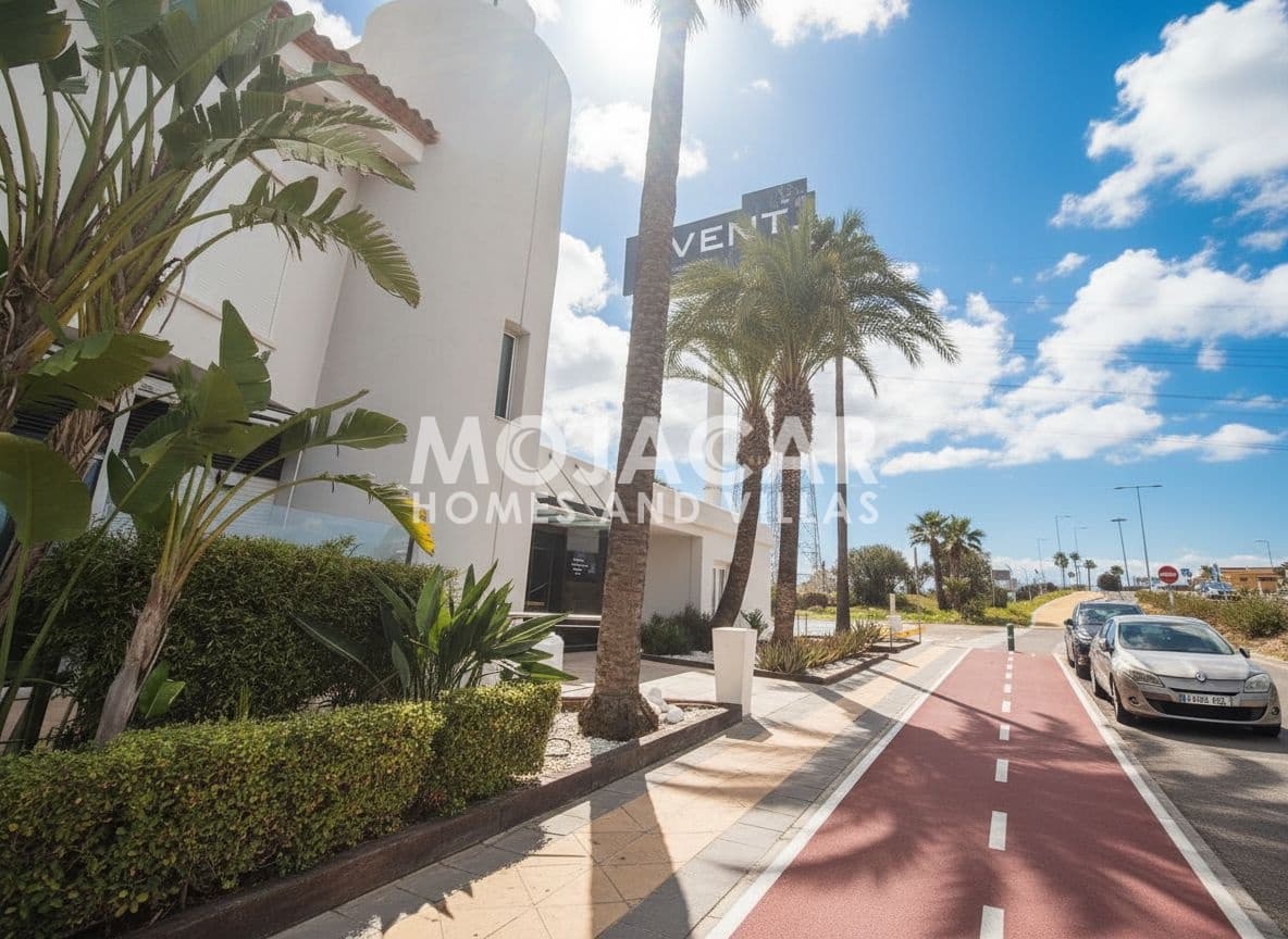 Hotel de 25 habitaciones en Vera en venta con piscina garaje - 5.500.500 € (Ref: 9656937)