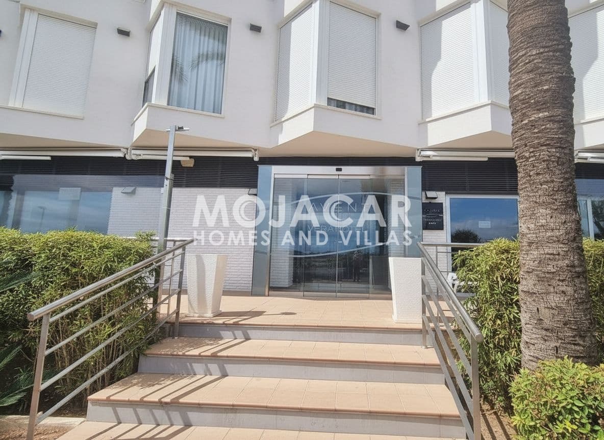 Hotel de 25 habitaciones en Vera en venta con piscina garaje - 5.500.500 € (Ref: 9656937)