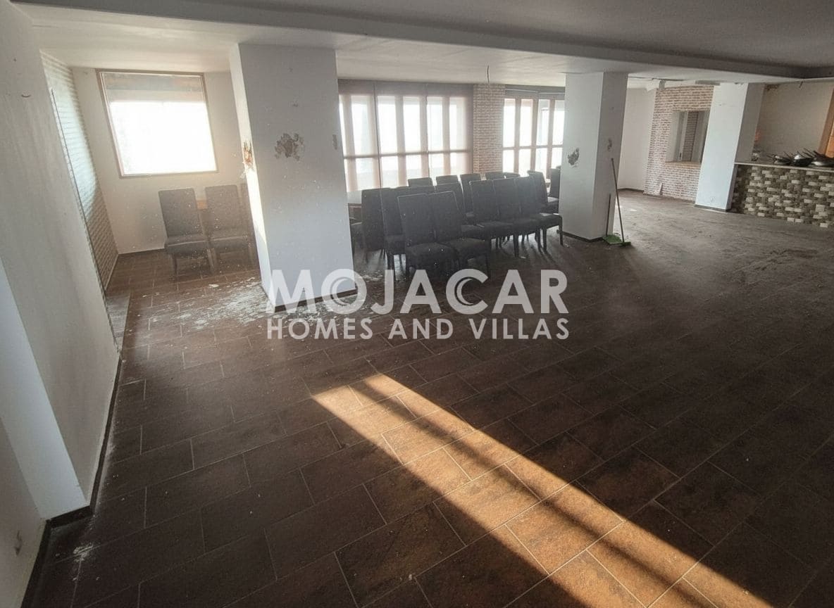 Restaurant/Bar à vendre à Mojacar avec garage - 2 000 000 € (Ref: 9656939)
