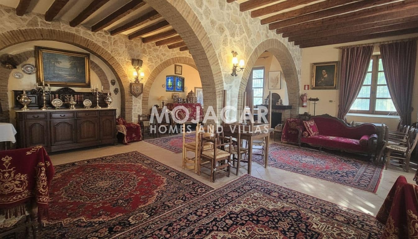 9 sypialnia Komercyjne na sprzedaż w Mojacar z garażem - 1 300 000 € (Ref: 9669699)