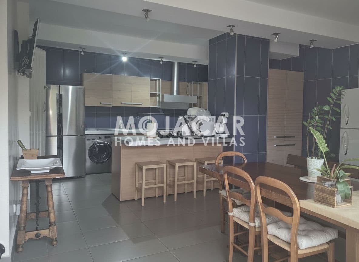 12 soveværelse Erhverv til salg i Mojacar med garage - € 1.300.000 (Ref: 9669701)