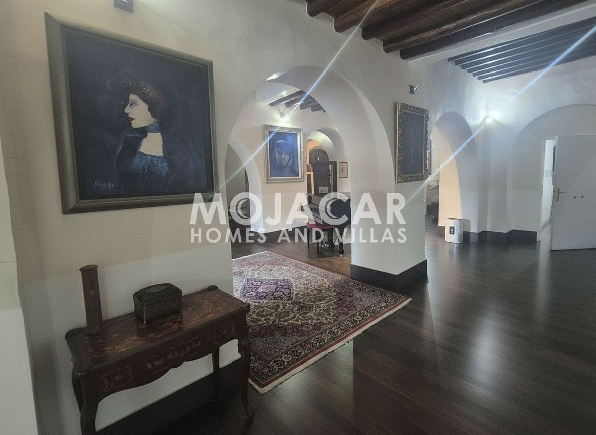 12 soveværelse Erhverv til salg i Mojacar med garage - € 1.300.000 (Ref: 9669701)