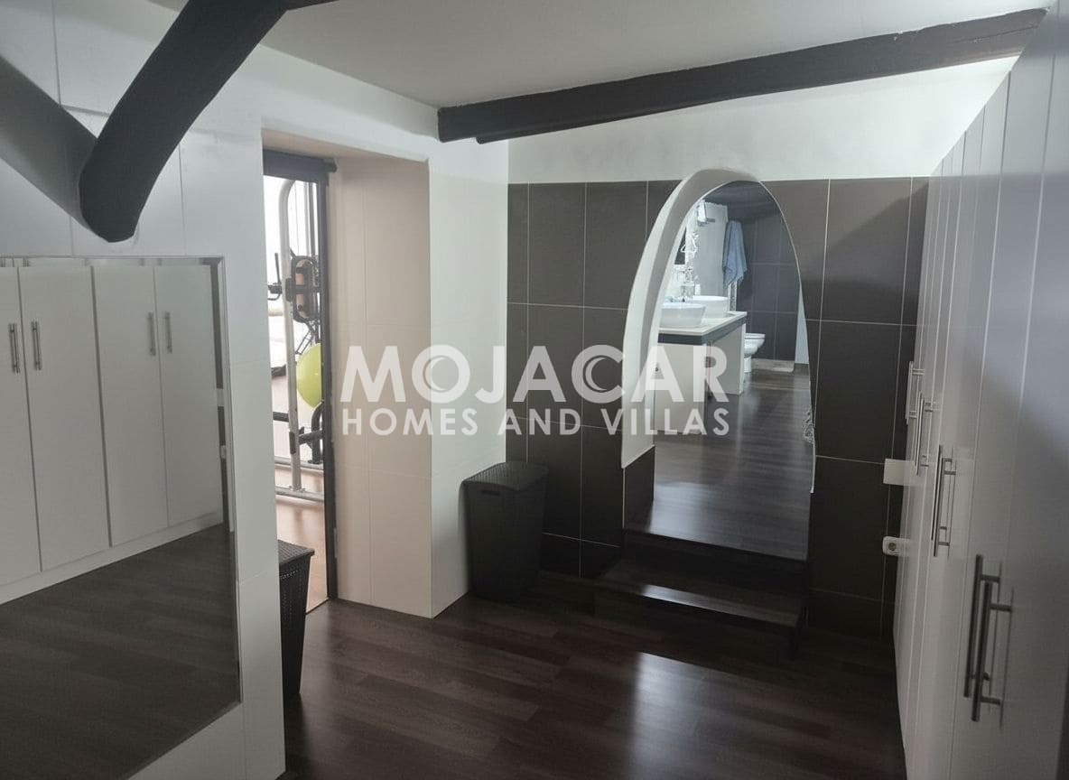 12 soveværelse Erhverv til salg i Mojacar med garage - € 1.300.000 (Ref: 9669701)