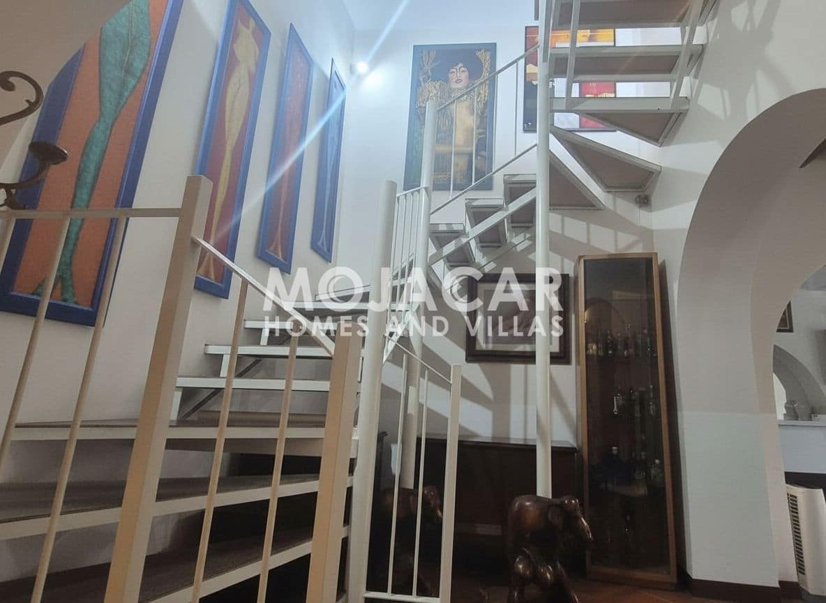 12 soveværelse Erhverv til salg i Mojacar med garage - € 1.300.000 (Ref: 9669701)