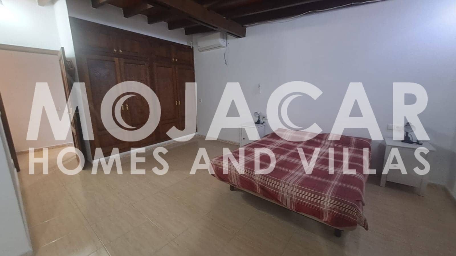 12 soveværelse Erhverv til salg i Mojacar med garage - € 1.300.000 (Ref: 9669701)
