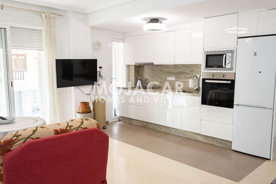3 bedroom Apartment for sale in Garrucha with garage - € 289,000 (Ref: 9747101)