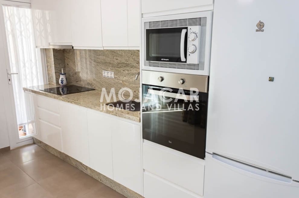 3 bedroom Apartment for sale in Garrucha with garage - € 289,000 (Ref: 9747101)