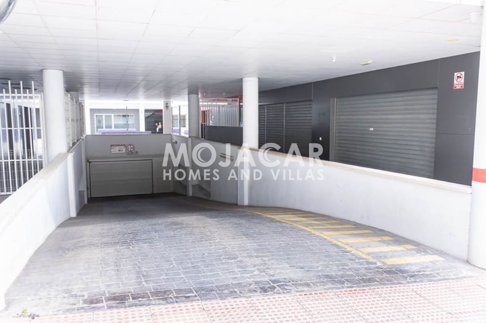 3 bedroom Apartment for sale in Garrucha with garage - € 289,000 (Ref: 9747101)