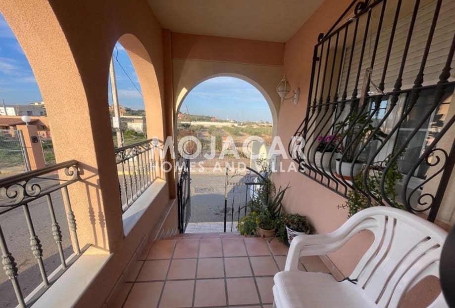 5 quarto Casa em Banda para venda em Turre com garagem - 199 000 € (Ref: 9747112)