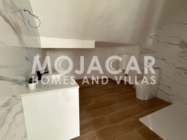 2 makuuhuone Ranta-asunto myytävänä paikassa Mojácar mukana uima-altaan 
autotalli - 165 000 € (Ref: 9950428)