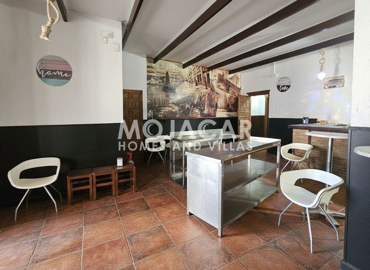 Business for sale in Antas - € 149,950 (Ref: 9950431)