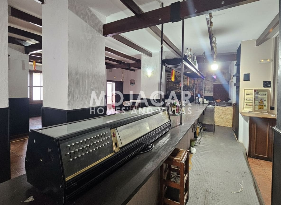 Business for sale in Antas - € 149,950 (Ref: 9950431)