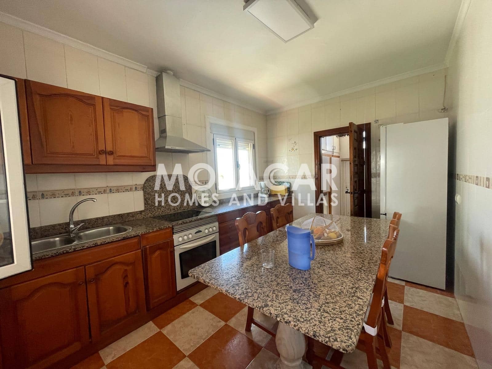 4 sypialnia Willa na sprzedaż w Mojacar z basenem garażem - 690 000 € (Ref: 9964397)