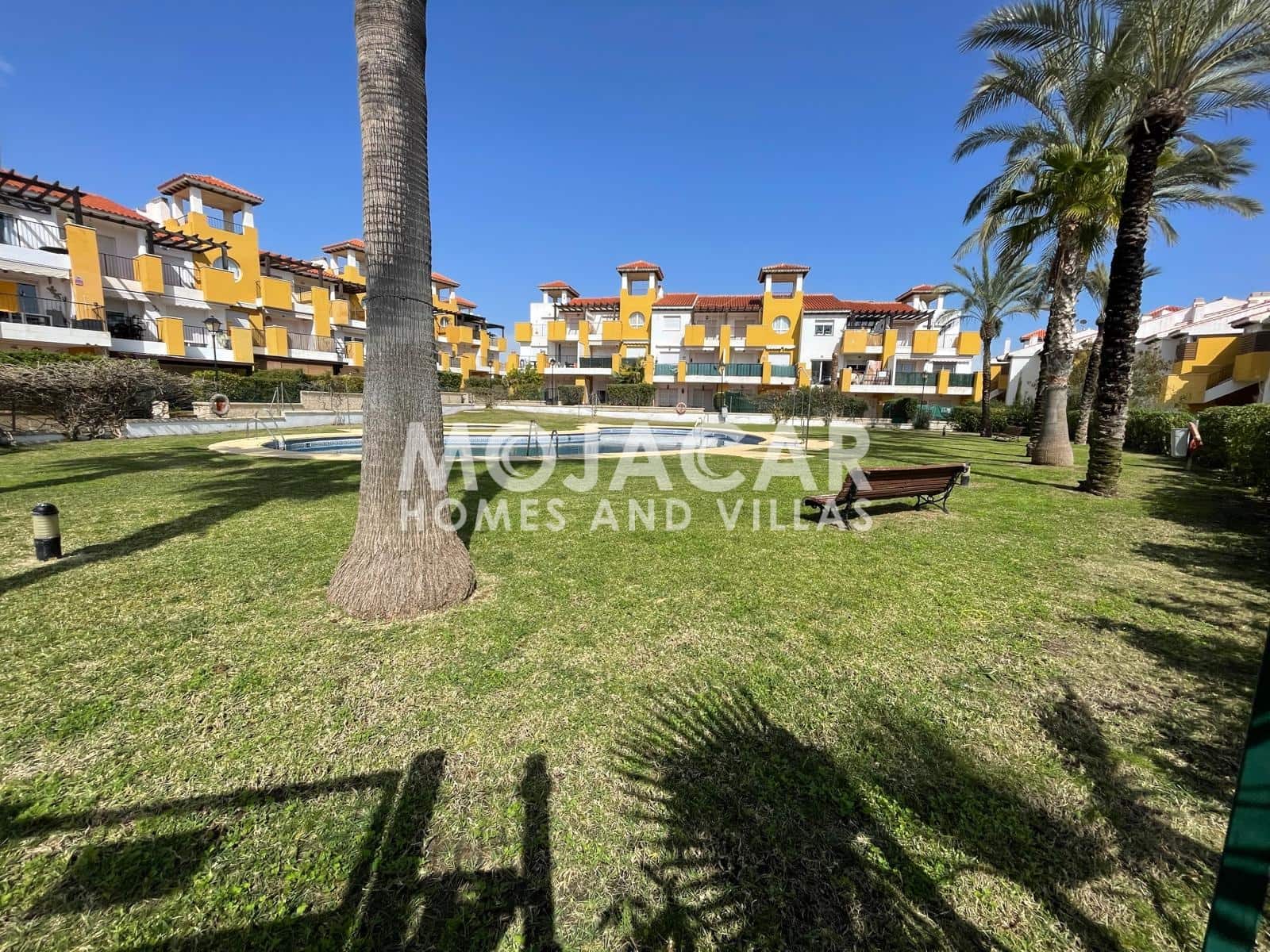3 bedroom Semi-detached Villa for sale in Vera with pool garage - € 265,000 (Ref: 9971669)