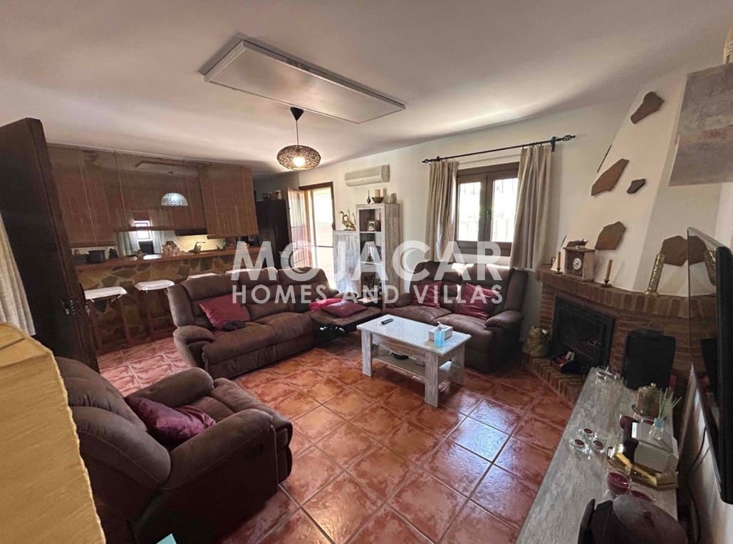 3 soveværelse Villa til salg i Mojacar med swimmingpool garage - € 398.000 (Ref: 9972229)